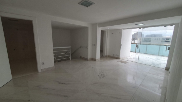 Imagem Cobertura com 3 Quartos à Venda, 136 m² em Barra Da Tijuca - Rio De Janeiro