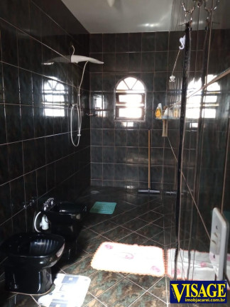 Imagem Sobrado com 3 Quartos à Venda, 175 m² em Centro - Jacareí