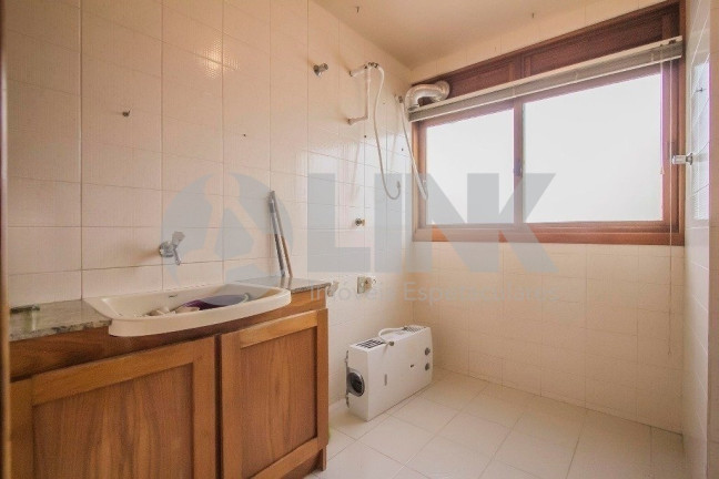Imagem Apartamento com 3 Quartos à Venda, 190 m² em Petrópolis - Porto Alegre