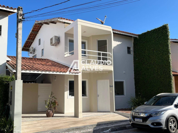 Casa com 3 Quartos à Venda, 130 m² em Feira De Santana