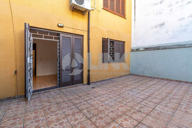 Imagem Apartamento com 2 Quartos à Venda, 101 m² em Petrópolis - Porto Alegre Imagem Apartamento com 2 Quartos à Venda, 101 m² em Petrópolis - Porto Alegre