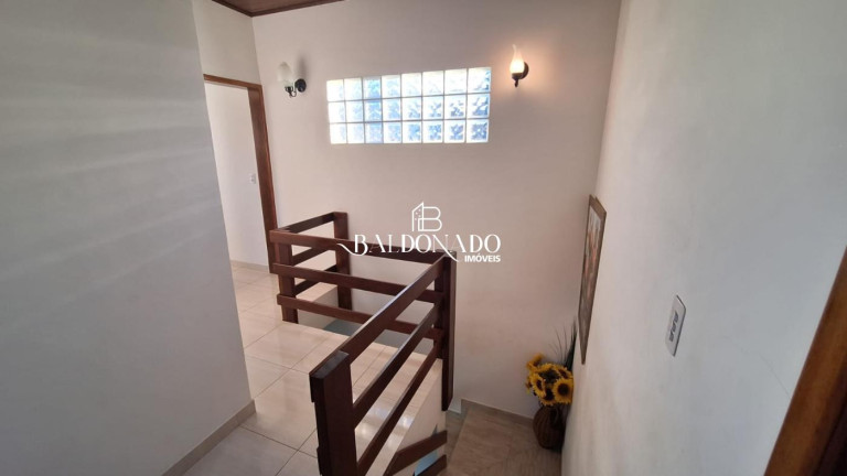 Imagem Imóvel com 4 Quartos à Venda, 272 m² em Centro - Extrema Imagem Imóvel com 4 Quartos à Venda, 272 m² em Centro - Extrema