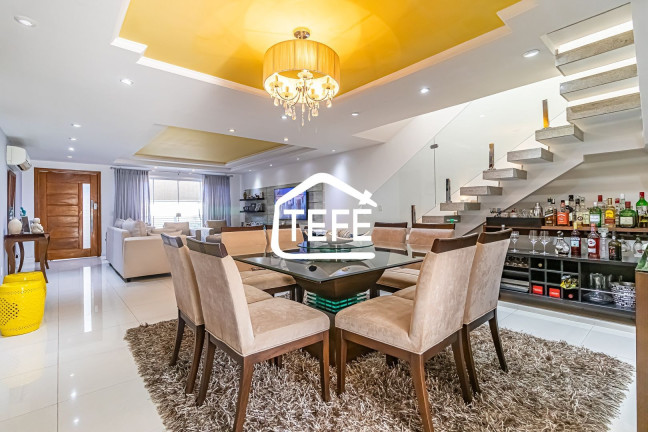 Imagem Casa de Condomínio com 3 Quartos à Venda, 350 m² em Vargem Grande - Rio De Janeiro Imagem Casa de Condomínio com 3 Quartos à Venda, 350 m² em Vargem Grande - Rio De Janeiro