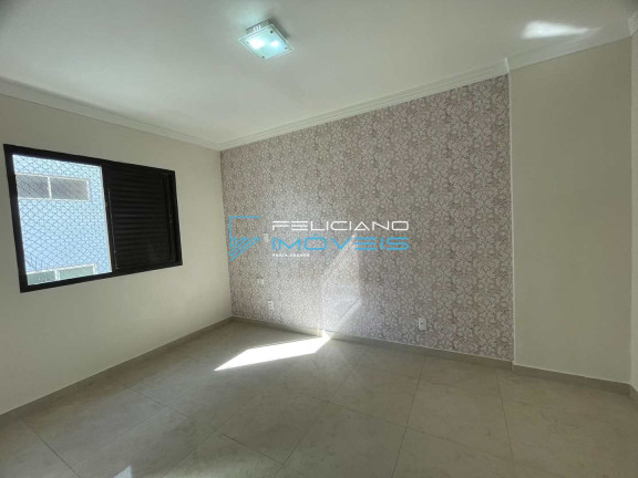 Imagem Apartamento com 3 Quartos à Venda, 119 m² em Tupi - Praia Grande Imagem Apartamento com 3 Quartos à Venda, 119 m² em Tupi - Praia Grande