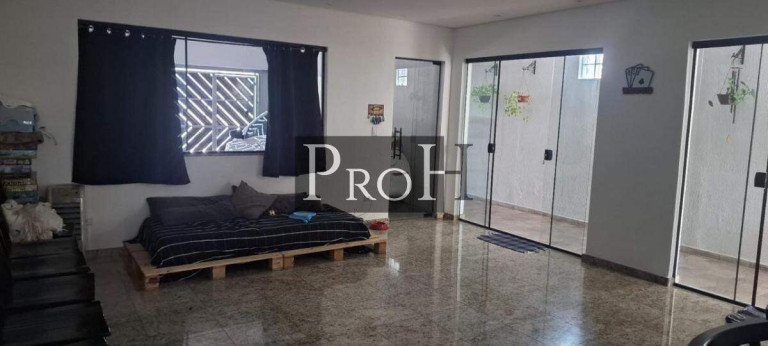 Sobrado com 3 Quartos à Venda, 260 m² em Vila Metalúrgica - Santo André
