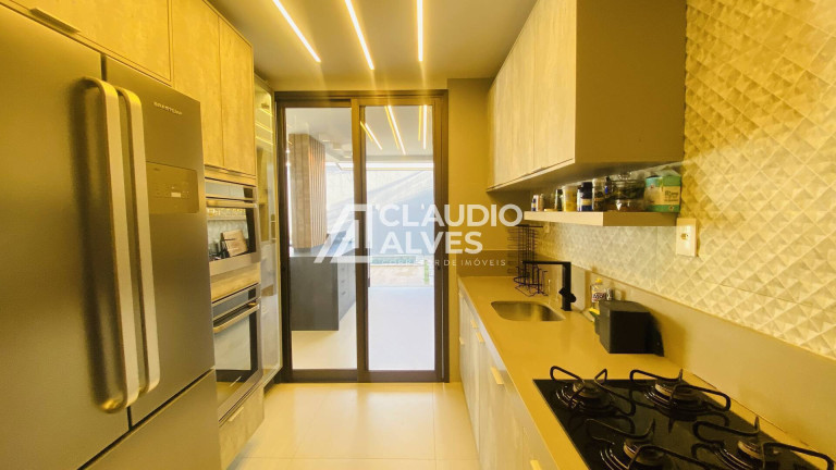 Imagem Casa de Condomínio com 4 Quartos à Venda, 245 m² em Sim - Feira De Santana