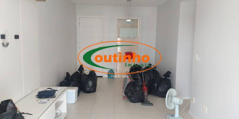 Imagem Apartamento com 3 Quartos à Venda, 73 m² em Tijuca - Rio De Janeiro Imagem Apartamento com 3 Quartos à Venda, 73 m² em Tijuca - Rio De Janeiro
