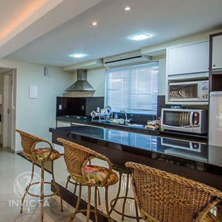 Imagem Apartamento com 4 Quartos à Venda, 114 m² em Centro - Balneário Camboriú Imagem Apartamento com 4 Quartos à Venda, 114 m² em Centro - Balneário Camboriú