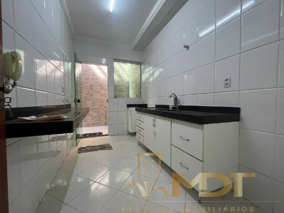 Imagem Casa com 2 Quartos à Venda, 71 m² em Santa Mônica - Belo Horizonte Imagem Casa com 2 Quartos à Venda, 71 m² em Santa Mônica - Belo Horizonte