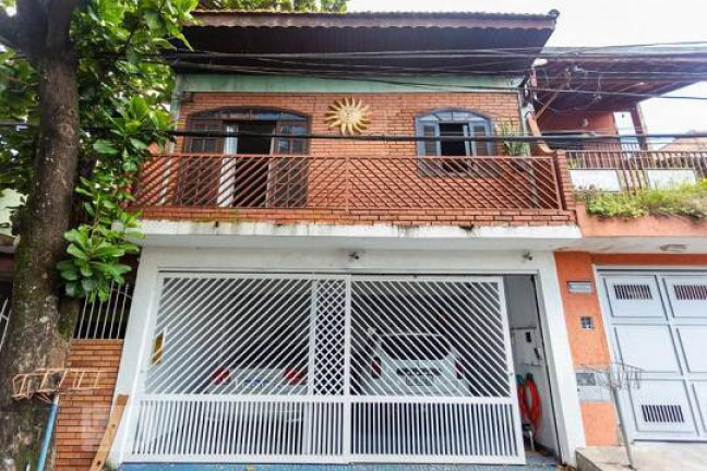 Sobrado com 4 Quartos à Venda, 197 m² em Quitaúna - Osasco