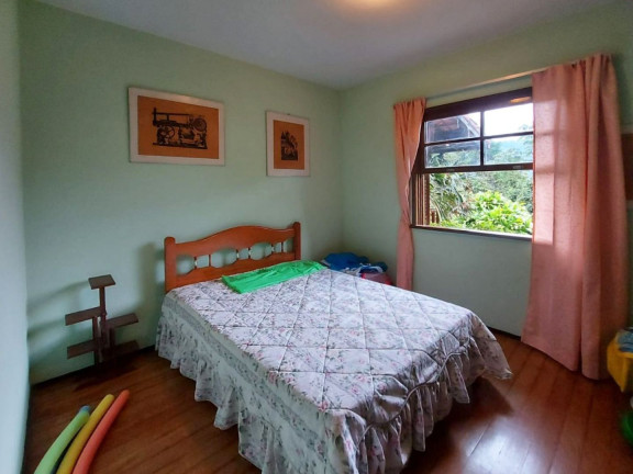 Imagem Casa com 3 Quartos à Venda, 174 m² em Albuquerque - Teresópolis Imagem Casa com 3 Quartos à Venda, 174 m² em Albuquerque - Teresópolis