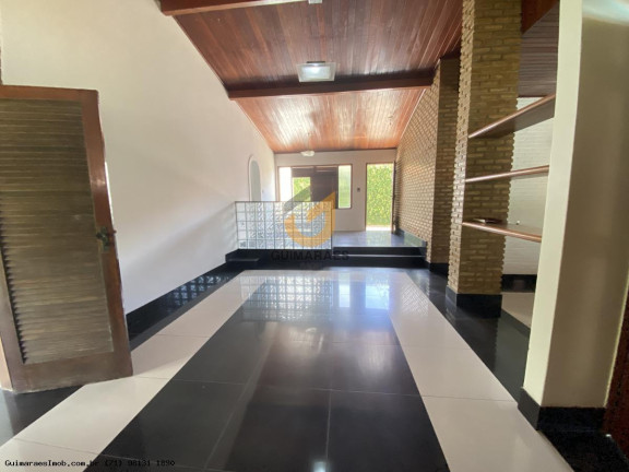 Imagem Casa com 3 Quartos à Venda, 300 m² em Portão - Lauro De Freitas Imagem Casa com 3 Quartos à Venda, 300 m² em Portão - Lauro De Freitas
