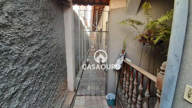 Imagem Casa com 3 Quartos à Venda, 240 m² em Santa Tereza - Belo Horizonte Imagem Casa com 3 Quartos à Venda, 240 m² em Santa Tereza - Belo Horizonte