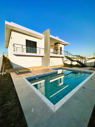 Casa de Condomínio com 3 Quartos à Venda, 176 m² em Centro - Porangaba