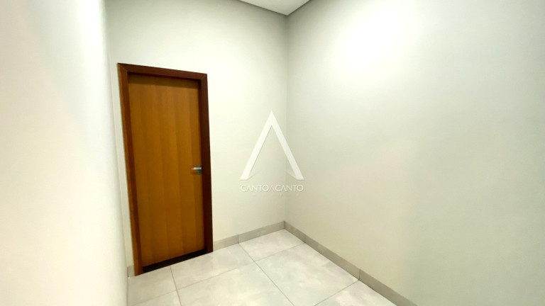 Imagem Casa com 3 Quartos à Venda, 377 m² em Residencial Riviera Suíça - Sinop