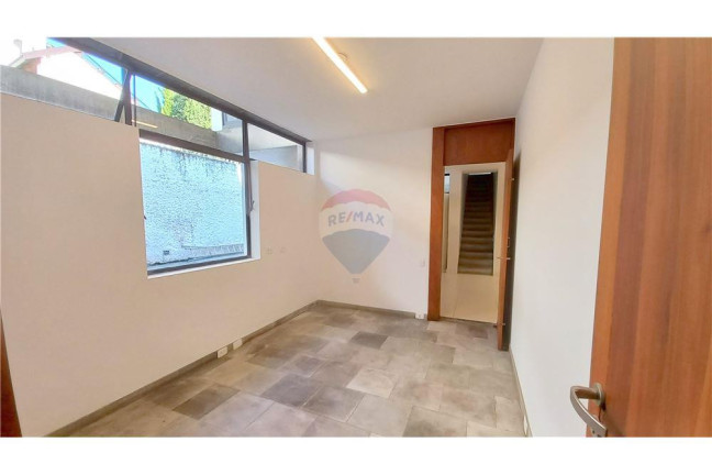 Imagem Casa com 5 Quartos para Alugar, 1.070 m² em Cidade Jardim - São Paulo Imagem Casa com 5 Quartos para Alugar, 1.070 m² em Cidade Jardim - São Paulo