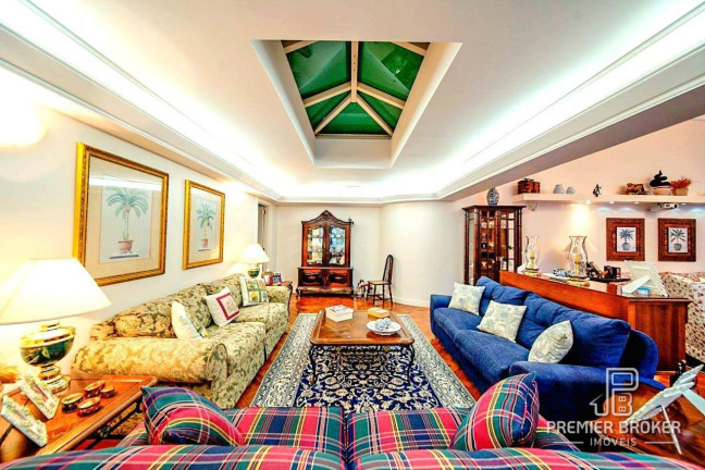 Imagem Casa com 4 Quartos à Venda, 515 m² em Comary - Teresópolis