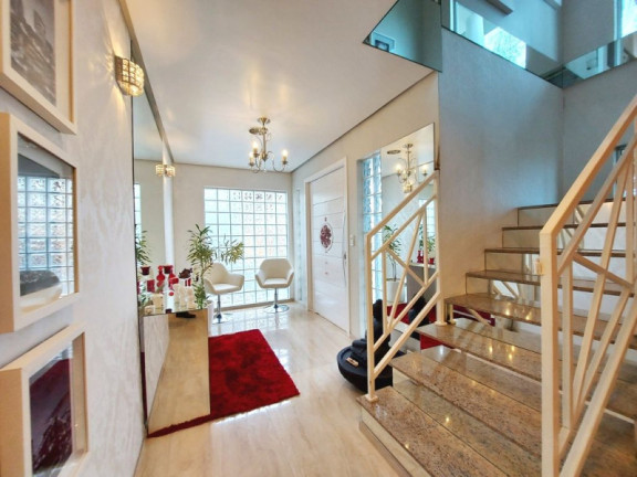 Imagem Casa com 3 Quartos à Venda, 280 m²