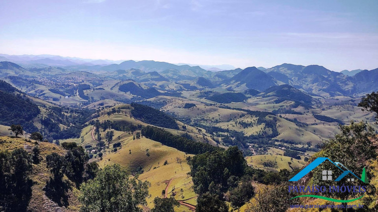 Imagem Terreno à Venda, 45 m² em Centro - Paraisópolis Imagem Terreno à Venda, 45 m² em Centro - Paraisópolis