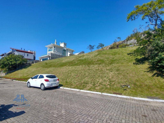 Imagem Terreno à Venda, 720 m² em Trindade - Florianópolis