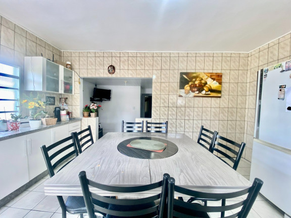 Imagem Casa com 3 Quartos à Venda, 300 m² em Forquilhinhas - São José Imagem Casa com 3 Quartos à Venda, 300 m² em Forquilhinhas - São José
