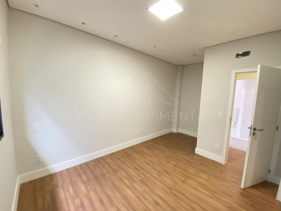 Imagem Sobrado com 3 Quartos à Venda,  em Roncáglia - Valinhos