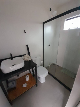 Imagem Casa com 4 Quartos para Temporada, 150 m² em Zimbros - Bombinhas Imagem Casa com 4 Quartos para Temporada, 150 m² em Zimbros - Bombinhas