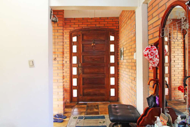 Imagem Casa com 4 Quartos à Venda, 458 m² em Partenon - Porto Alegre Imagem Casa com 4 Quartos à Venda, 458 m² em Partenon - Porto Alegre