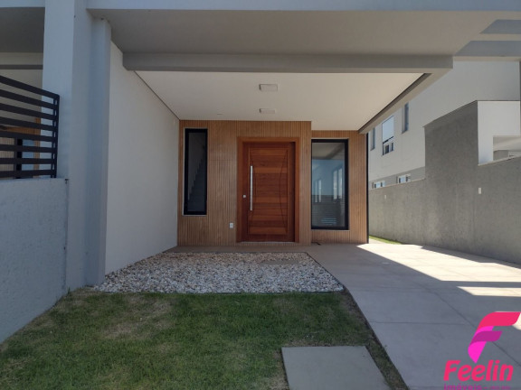 Imagem Casa com 3 Quartos à Venda, 150 m² em Campeche - Florianópolis