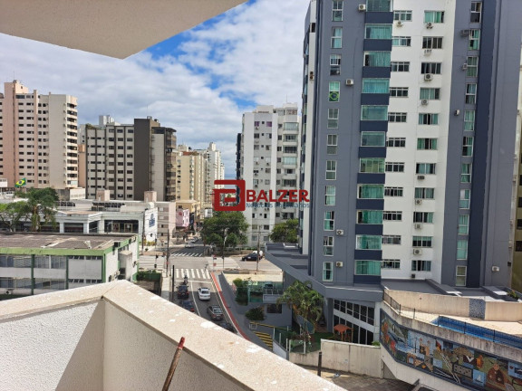 Imagem Apartamento com 3 Quartos à Venda, em Centro - Florianópolis Imagem Apartamento com 3 Quartos à Venda, em Centro - Florianópolis