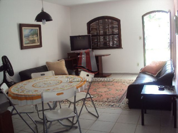 Imagem Casa de Condomínio com 2 Quartos à Venda, 90 m²