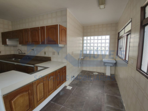 Imagem Sobrado com 3 Quartos à Venda,  em Petrópolis - Porto Alegre