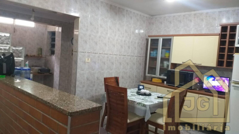 Imagem Sobrado com 3 Quartos à Venda, 180 m² em Vila Linda - Santo André Imagem Sobrado com 3 Quartos à Venda, 180 m² em Vila Linda - Santo André