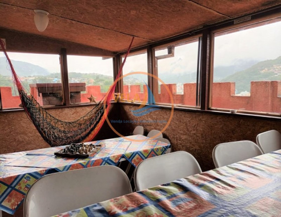 Imagem Casa com 8 Quartos à Venda, 380 m² em Artistas - Teresópolis