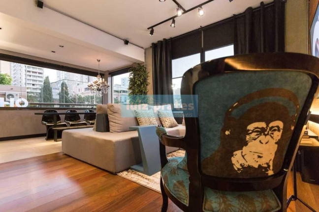 Imagem Apartamento com 2 Quartos à Venda, 94 m² em Moinhos De Vento - Porto Alegre