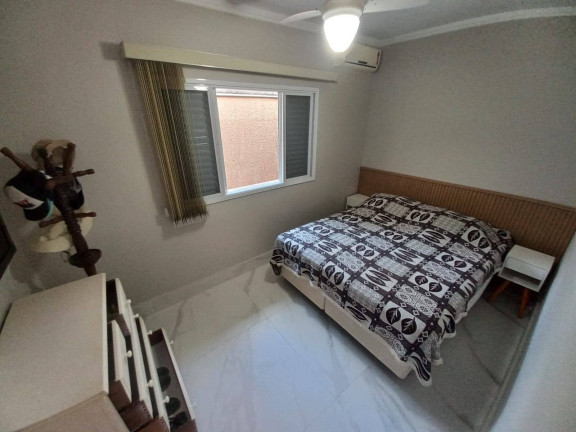 Imagem Casa com 4 Quartos à Venda, em Praia Grande Imagem Casa com 4 Quartos à Venda, em Praia Grande