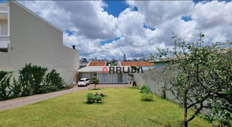 Imagem Casa com 1 Quarto à Venda, 96 m² em Canadá - Cascavel