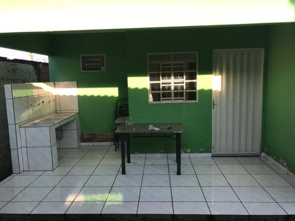 Imagem Casa com 3 Quartos à Venda, 450 m² em Jardim Glória L - Várzea Grande