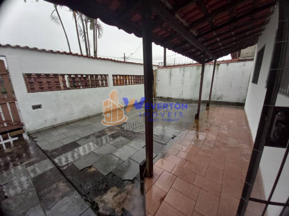 Imagem Casa com 3 Quartos à Venda, 330 m² em Itaguai - Mongaguá Imagem Casa com 3 Quartos à Venda, 330 m² em Itaguai - Mongaguá