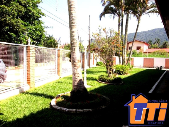 Imagem Casa com 3 Quartos à Venda, 280 m² em Maranduba - Ubatuba
