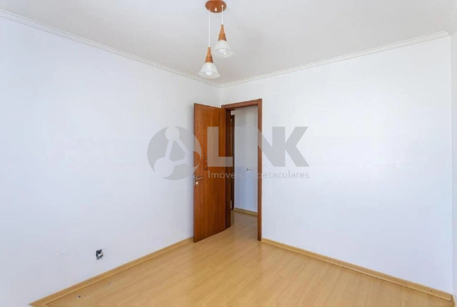 Imagem Apartamento com 3 Quartos à Venda, 70 m² em Cristo Redentor - Porto Alegre Imagem Apartamento com 3 Quartos à Venda, 70 m² em Cristo Redentor - Porto Alegre
