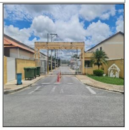 Casa com 2 Quartos à Venda, 70 m² em Parque Joquei Club - Campos Dos Goytacazes