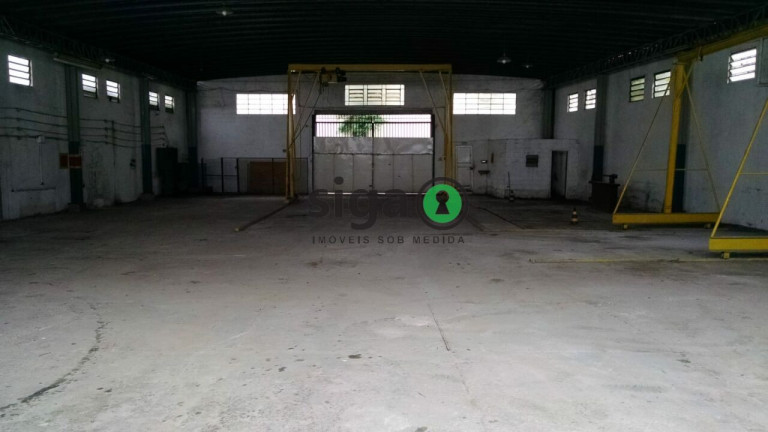 Imóvel Comercial à Venda ou Locação, 900 m² em Socorro - São Paulo