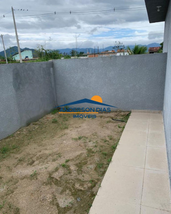 Imagem Casa com 2 Quartos à Venda, 74 m² em Balneário Dos Golfinhos - Caraguatatuba