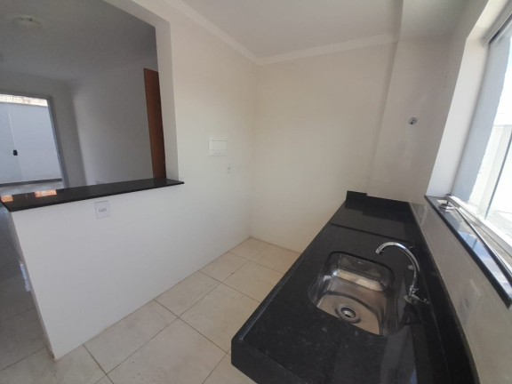 Imagem Apartamento com 2 Quartos à Venda, 56 m² em Caiapós - Contagem