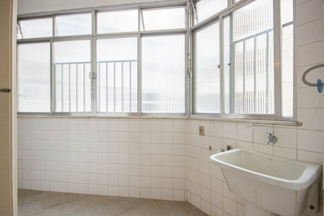 Imagem Imóvel com 2 Quartos à Venda, 124 m² em Copacabana - Rio De Janeiro