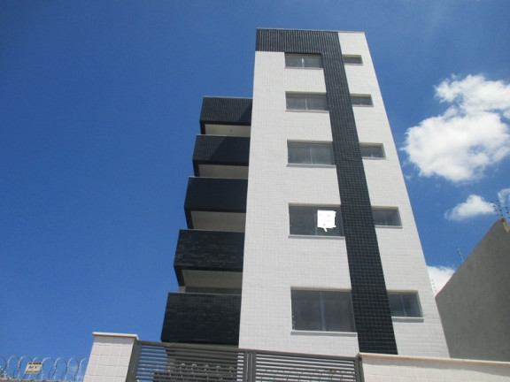 Apartamento com 4 Quartos à Venda,  em Cabral - Contagem