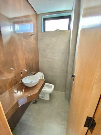 Imagem Casa com 3 Quartos à Venda, 196 m² em R$989.000,00 // Nova Gameleira - Belo Horizonte Imagem Casa com 3 Quartos à Venda, 196 m² em R$989.000,00 // Nova Gameleira - Belo Horizonte