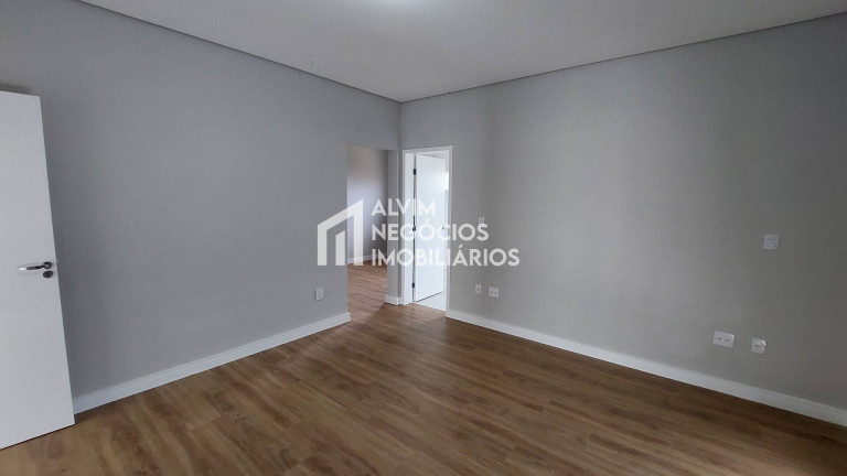 Imagem Sobrado com 4 Quartos à Venda, 354 m² em Urbanova - São José Dos Campos Imagem Sobrado com 4 Quartos à Venda, 354 m² em Urbanova - São José Dos Campos