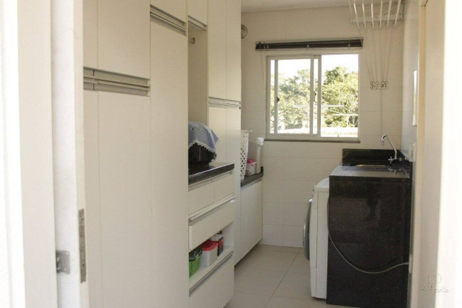 Imagem Apartamento com 3 Quartos à Venda, 177 m² em Pantanal - Florianópolis Imagem Apartamento com 3 Quartos à Venda, 177 m² em Pantanal - Florianópolis